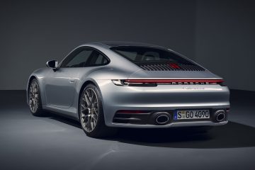 Porsche 911 Carrera 4S 3 360x240