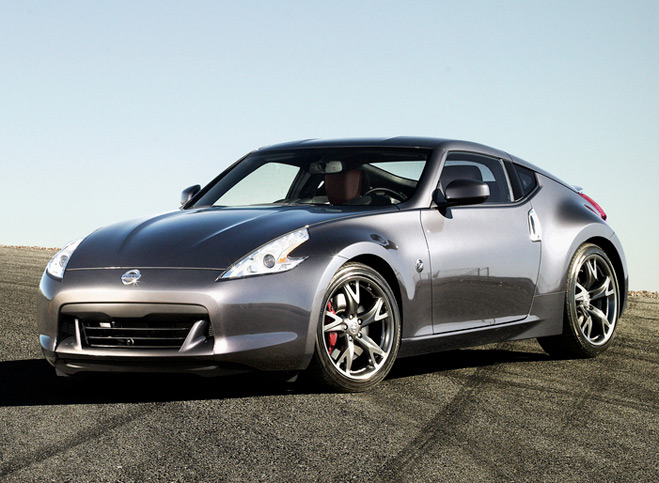 2010-Nissan-370Z-40th-Anniversary-Edition