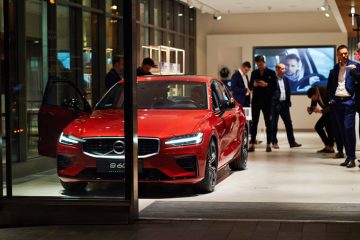 Volvo S60 Premiera 2019 360x240