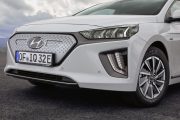 Hyundai IONIQ Electric 1 180x120