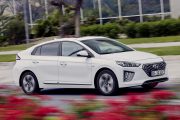 Hyundai IONIQ Plugin 3 180x120