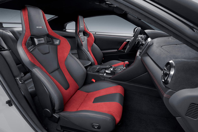 Nissan GT R Nismo 2020 Inside 1