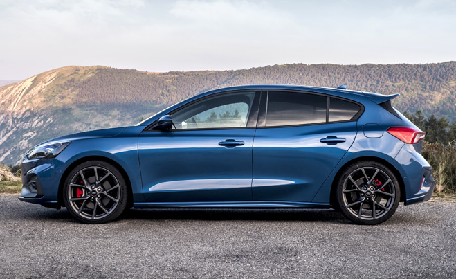 Ford Focus ST 2019 13