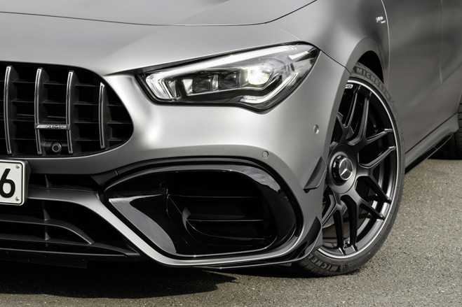 Mercedes AMG CLA 45 S 4MATIC 9