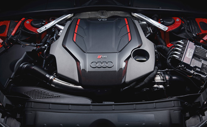 Audi RS 4 Avant 2019 11