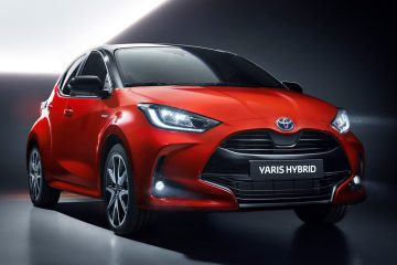 Toyota Yaris Hybrid 2019 360x240