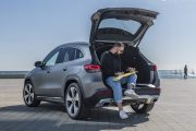 Mercedes Benz GLA Mountain Grey Magno 2 180x120