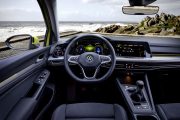 Volgswagen Golf 2019 14 180x120