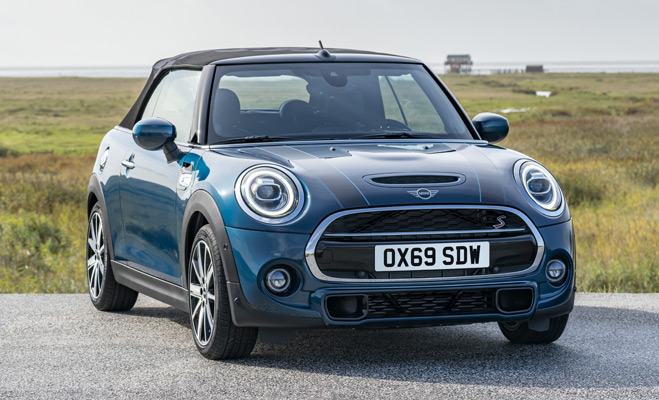 MINI Cabrio 2020 16