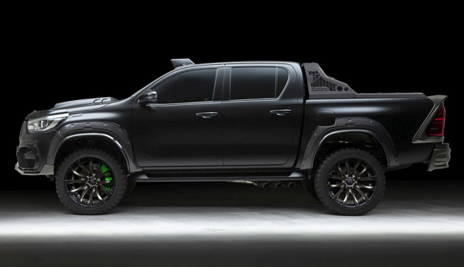 Toyota Hilux Black Bison Edition 11