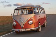 Volkswagen E BULLI 5 180x120