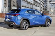 Lexus UX 300e 2 180x120