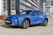 Lexus UX 300e 3 180x120