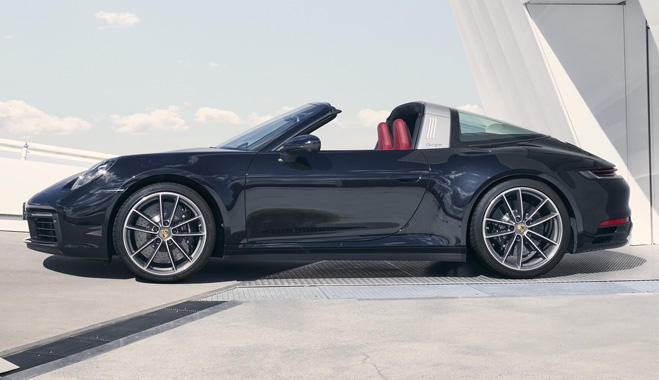 Porsche 911 Targa 6