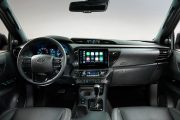 Toyota Hilux 2020 1 180x120