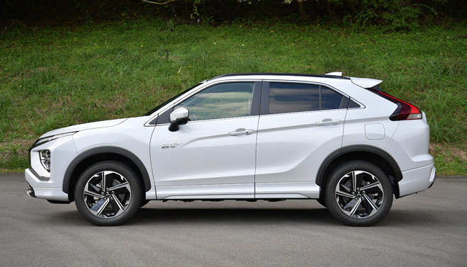 Mitsubishi Eclipse Cross PHEV 4