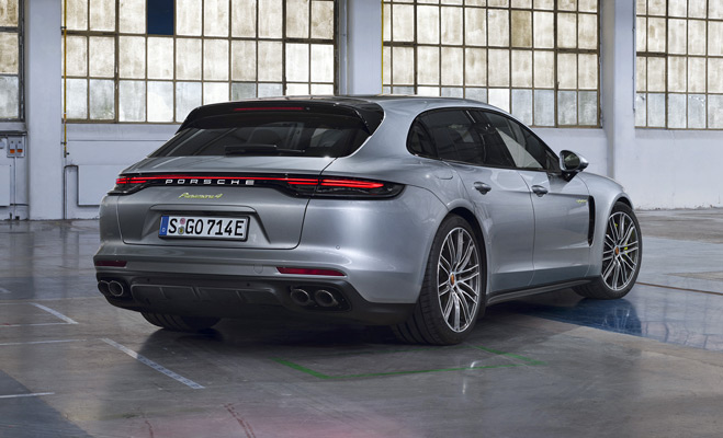 Panamera 4 E Hybrid Sport Turismo 2