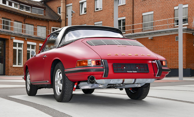 Porsche 911 S Targa 2