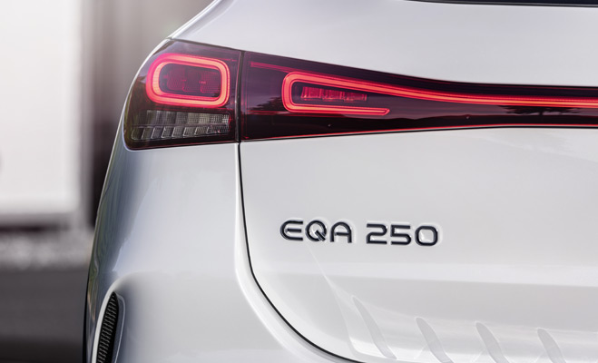 Mercedes Benz EQA 2021 8