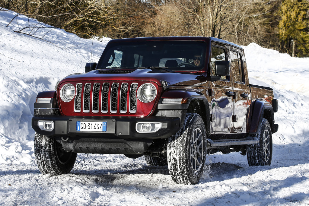 Jeep-Gladiator-Overland