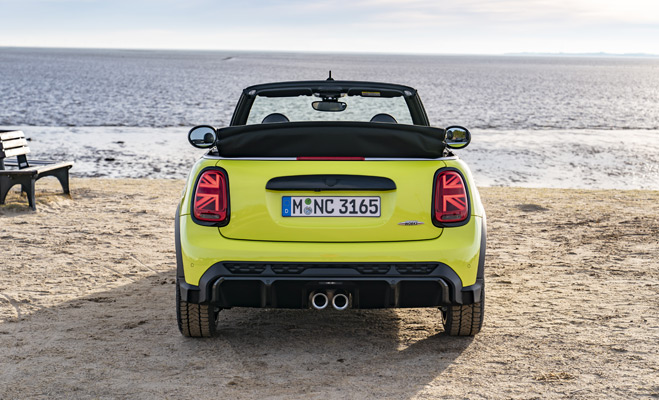 MINI Cabrio 2021 11