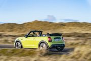 MINI Cabrio 2021 2 180x120