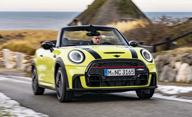 MINI Cabrio 2021 4