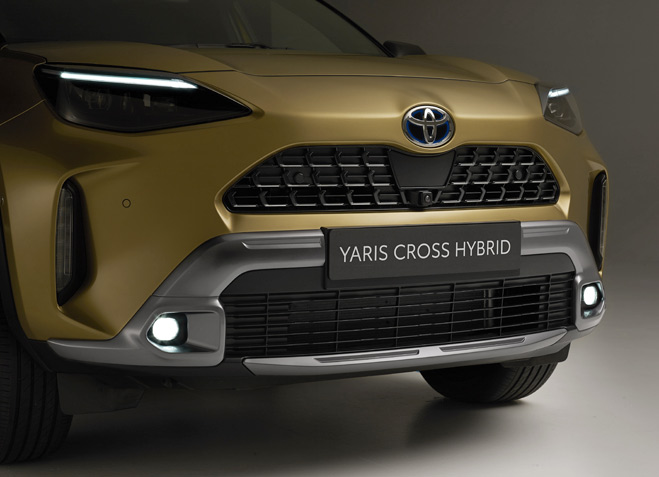 Toyota Yaris Cross Premiere Edition 8