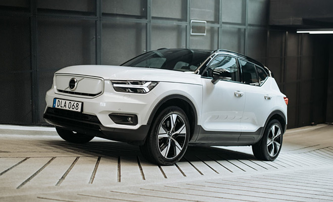 Volvo XC40 Recharge P8 2