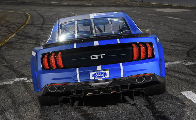 Ford Mustang NASCAR 2021 12