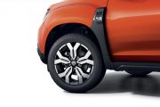 Dacia Duster 2021 10 180x120