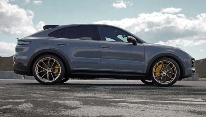 Porsche Cayenne Turbo GT 7