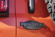 2022 Ford Bronco Raptor 11 180x120