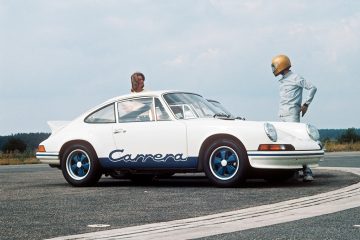 Porsche-911-Carrera-RS-27