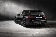 BMW M3 Touring 2022 7 180x120