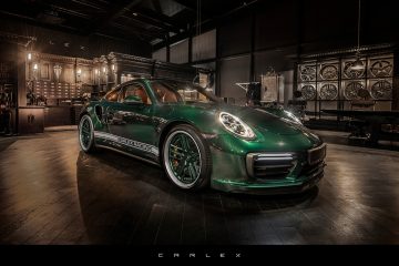 911-Turbo-Racing-Green-Carlex-Design