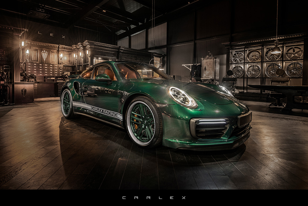 911-Turbo-Racing-Green-Carlex-Design