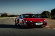 Audi R8 Coupe V10 GT RWD 9 180x120