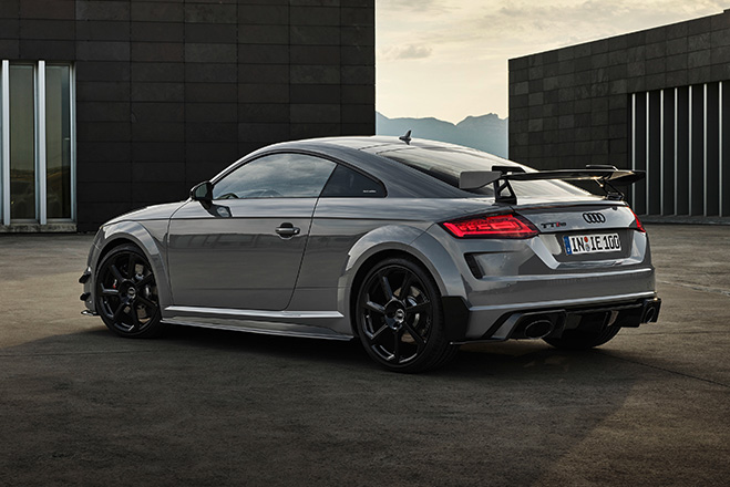 Audi TT RS Coupe Iconic Edition 11