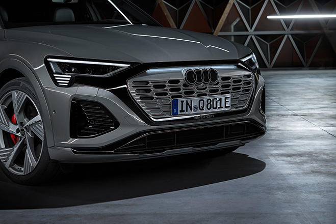 2023 Audi Q8 E Tron 15