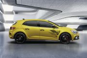 Renault Megane RS Ultime 2023 2 180x120