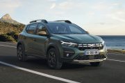 Dacia Sandero Stepway Extreme 4 180x120