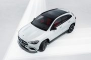 Mercedes Benz GLA 2023 2 180x120