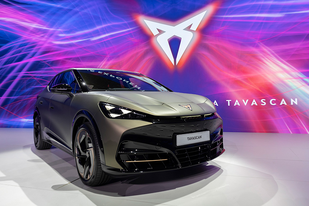 CUPRA-Tavascan-2023