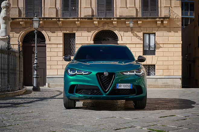 Stelvio Quadrifoglio 100th Anniversario 1