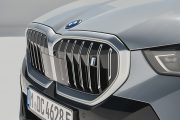 BMW Seria 5 2023 28 180x120