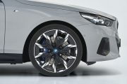 BMW Seria 5 2023 29 180x120