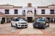 Jeep Grand Cherokee 4xe 2024 2 180x120