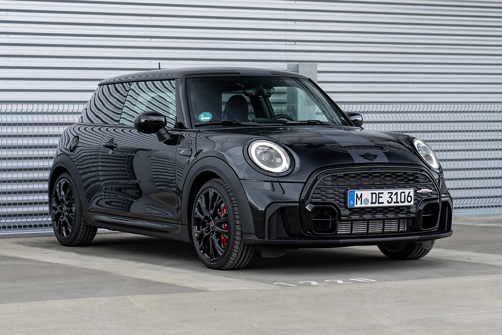 MINI-John-Cooper-Works-1to6-Edition