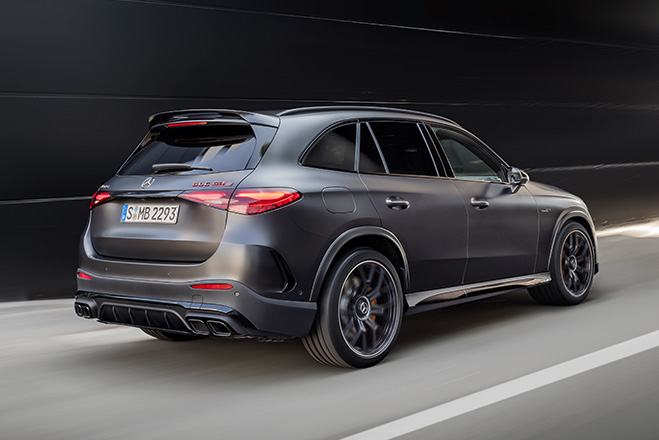 Mercedes AMG GLC SUV 2023 32